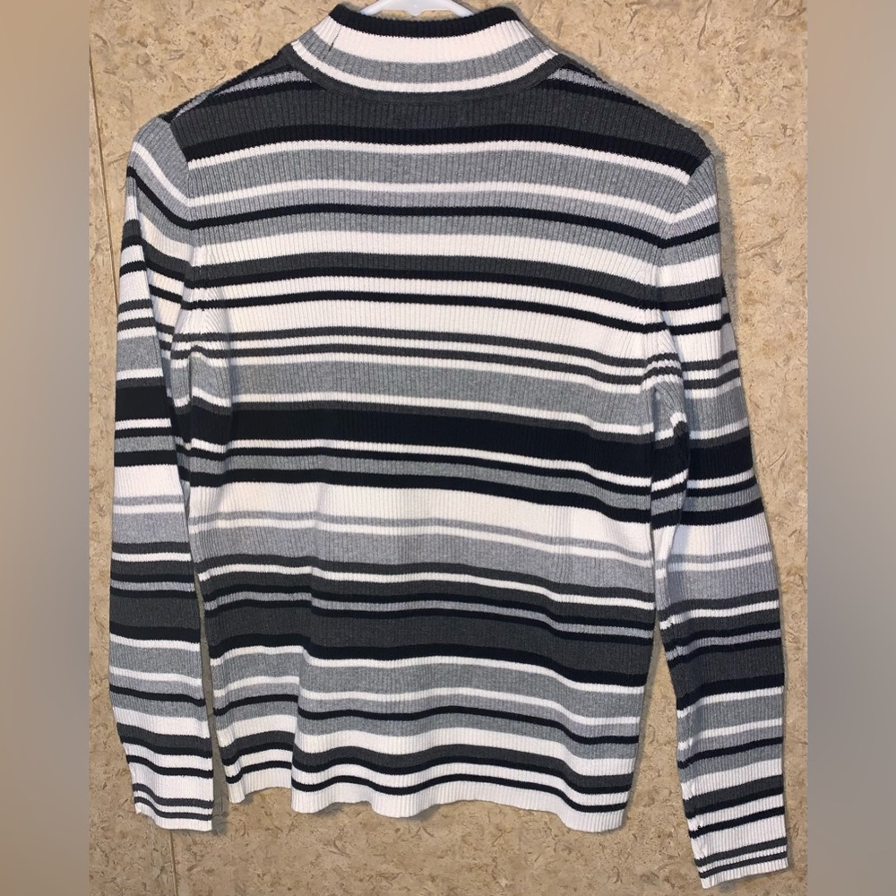 Karen Scott Size Medium 100% Cotton Striped Knit Sweater Stretch Casual